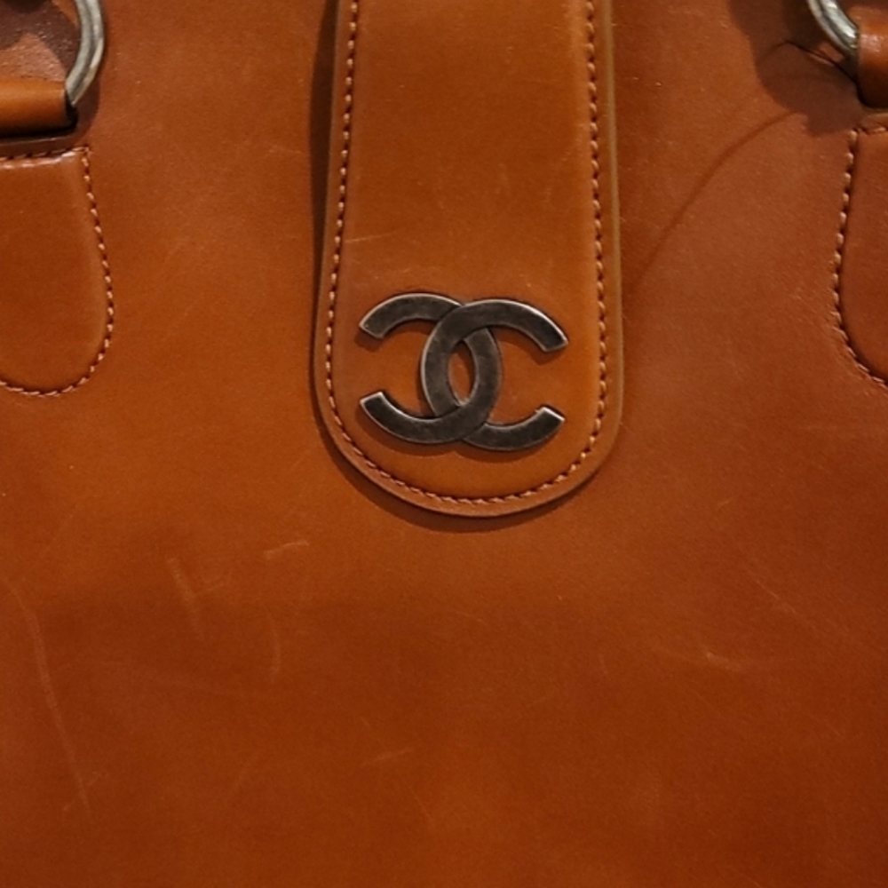 Vintage chanel Giselle bag! Beautiful and rare! A true classic!